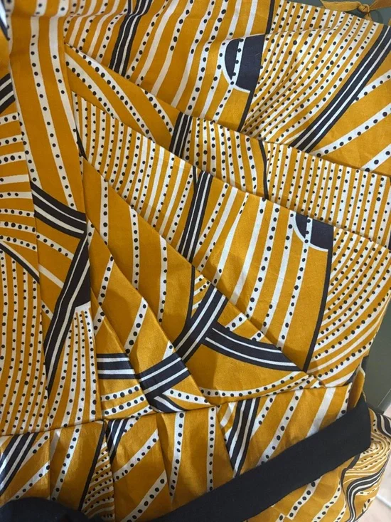 Floreat Mustard Yellow Printed Top - Picture 5 of 5